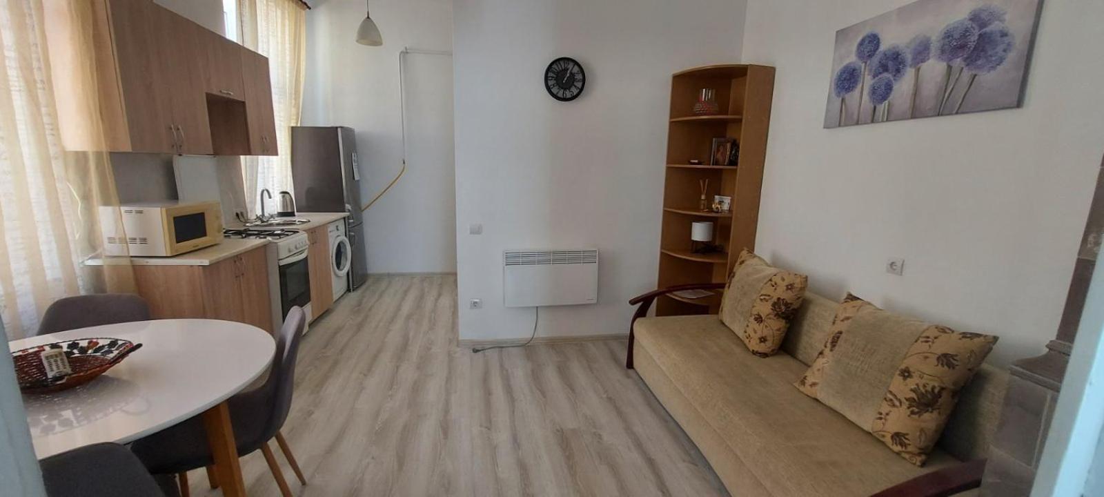 White Rooms On City Center Львів Екстер'єр фото